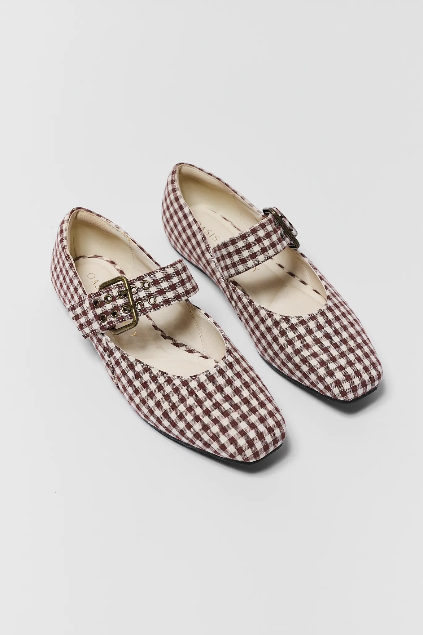Sepatu wanita Brown Gingham Ballet Flat motif kotak-kotak cokelat dari LABA33