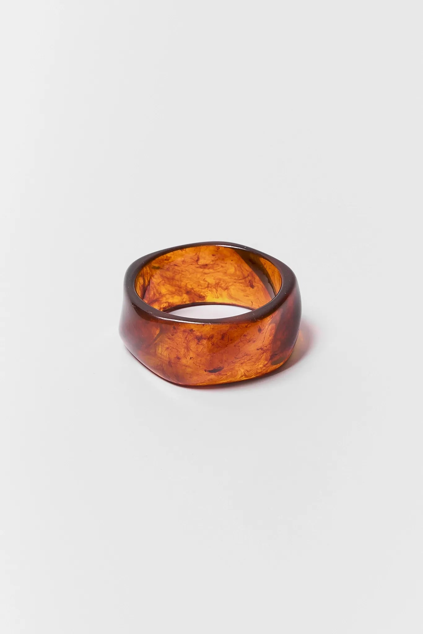 Gelang akrilik Brown Marbled Acrylic Bangle elegan koleksi MEGASLOTO188