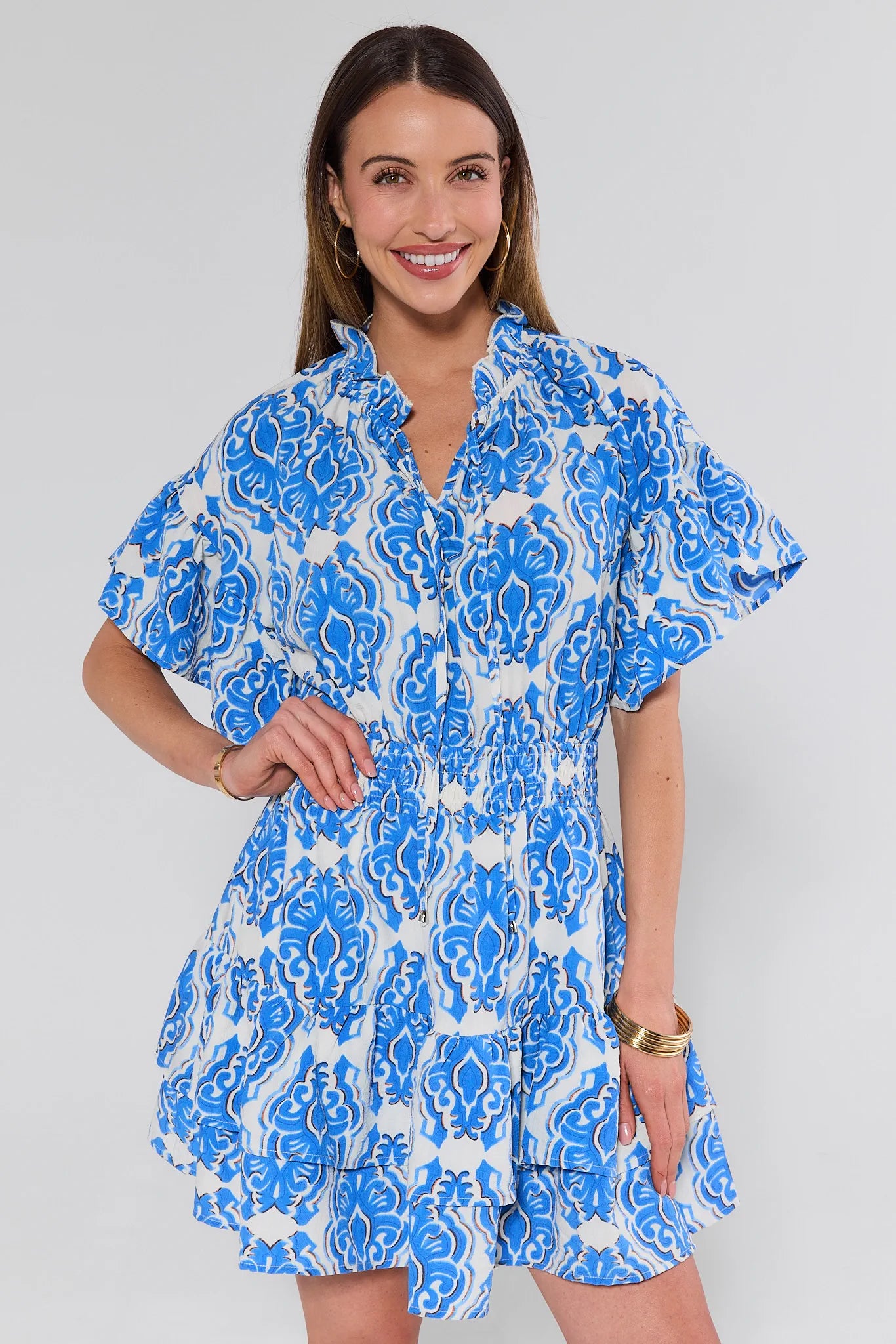 MUSEUMBOLA Ellianna Blue Short Dress motif floral warna biru