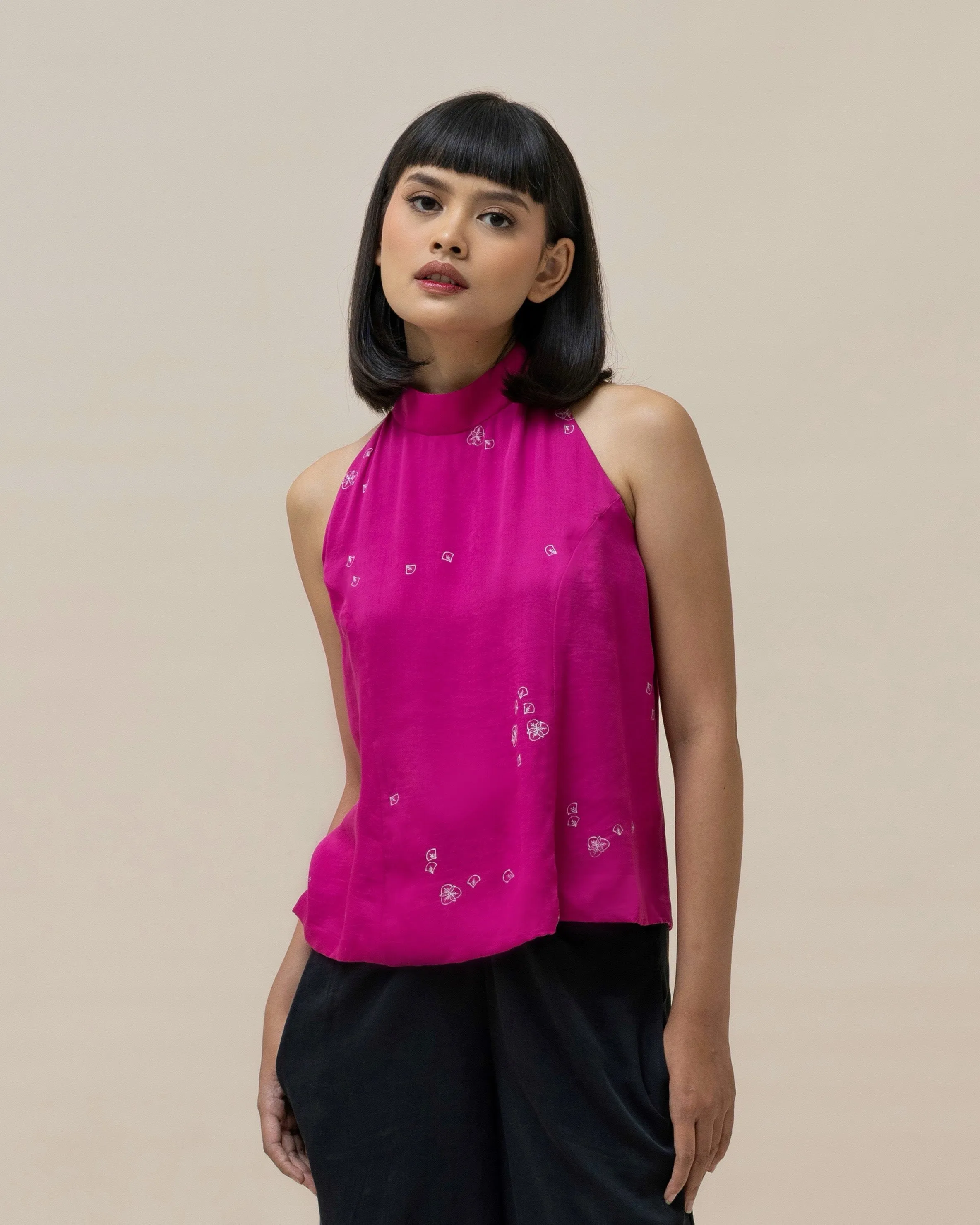 KINGBET303 Backless Top in Flora warna pink feminin untuk wanita