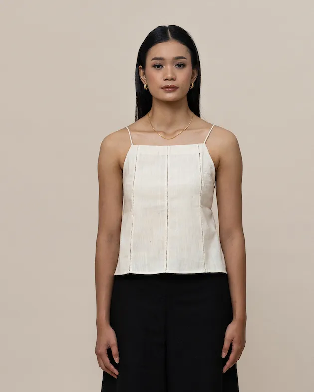 Hemstitched Top in Kapas warna Nature White dari MUSEUMBOLA