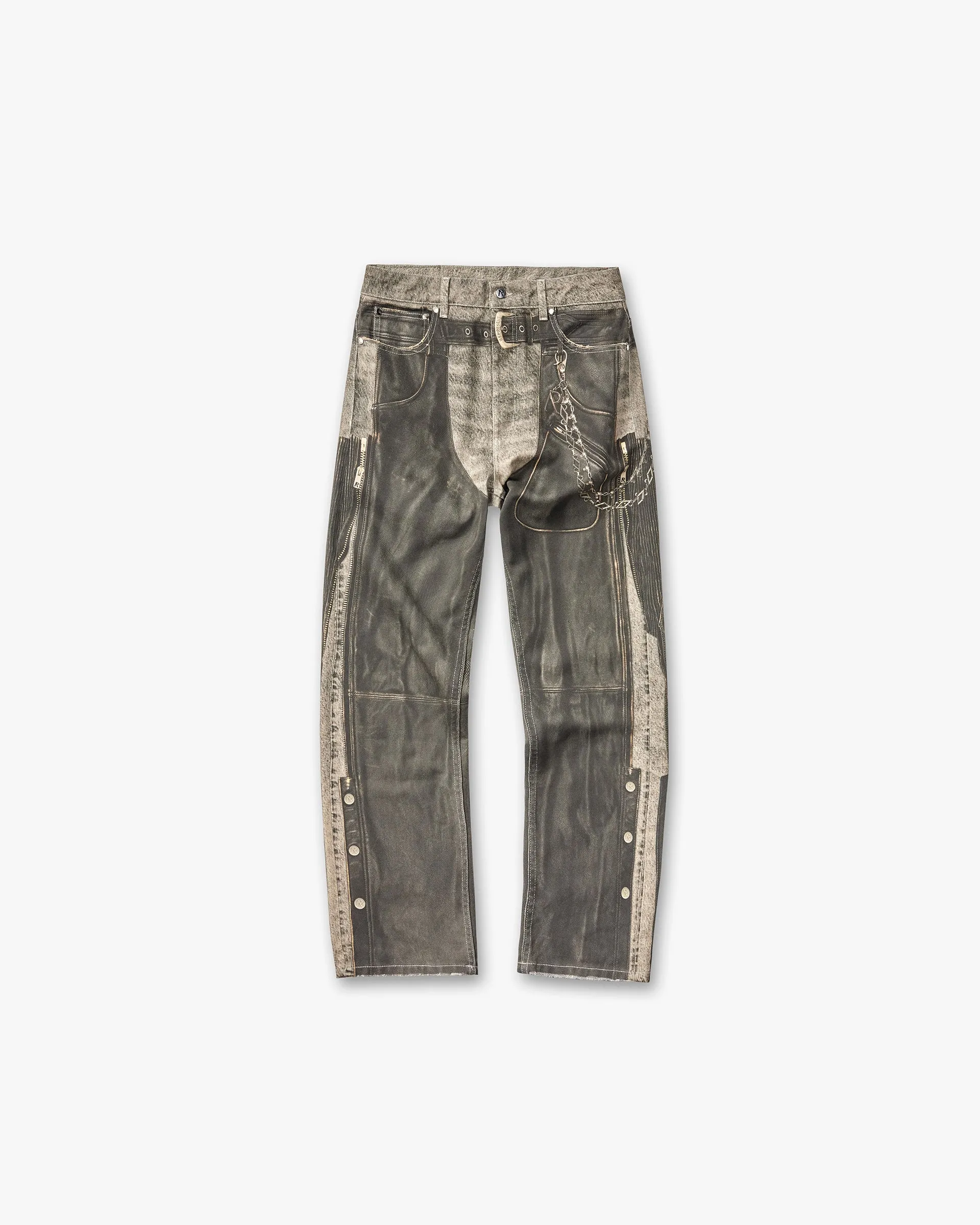 Panduan memilih dan memadukan celana denim untuk gaya kasual elegan